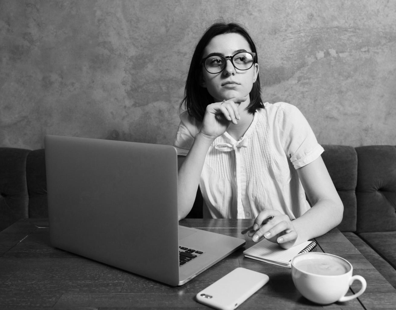 Herramientas de análisis financiero y previsión de datos